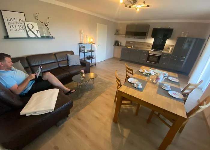 4 Sterne Rosengarten Apartamento Fursteneck